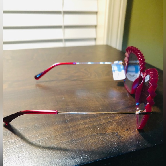 NWT DOLCE&GABBANA Butterfly Square Sunglasses - Picture 7 of 7